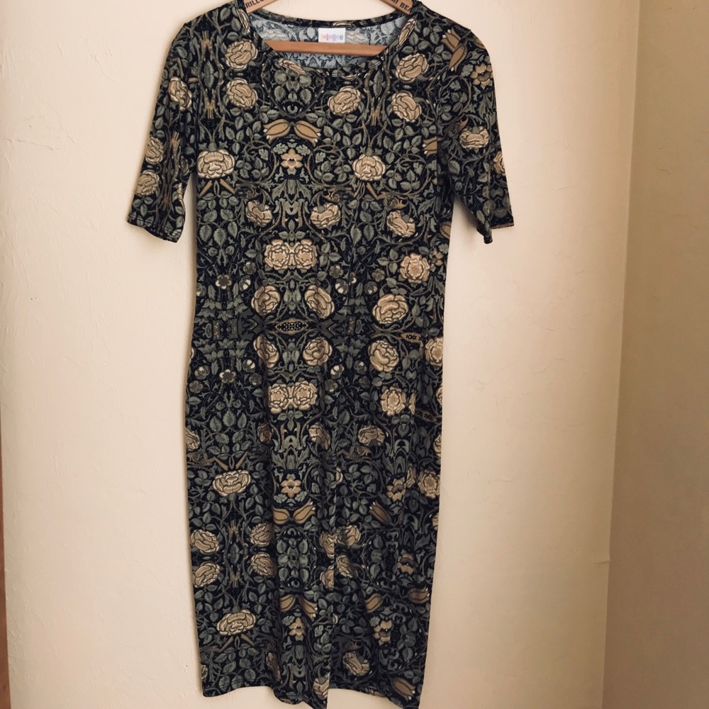 LuLaRoe Julia Dress